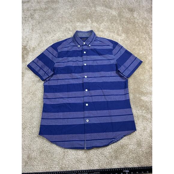 Nautica Mens Short Sleeve Shirt Small Blue White Stripes Classic Fit Stretch 750 - Picture 1 of 8